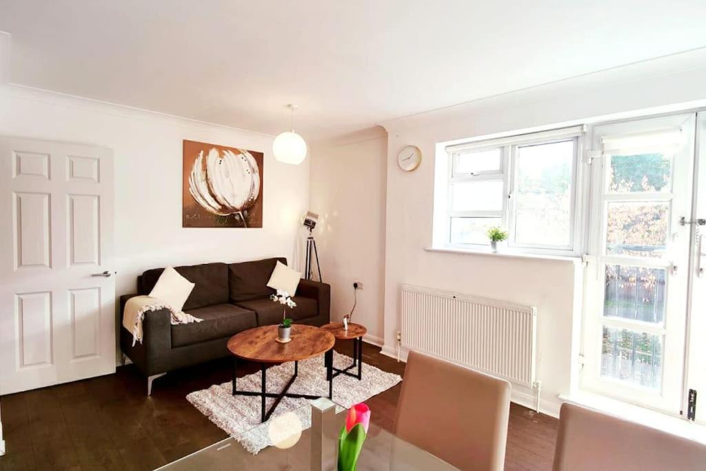 Aldgate Flats In E1. Apartment London Exterior photo